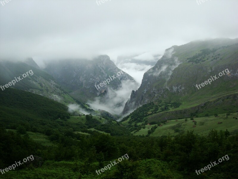 Asturias Ascension Peak Urriellu Village