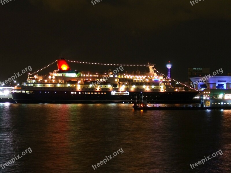 Japan Cruise Liner Pier Bay