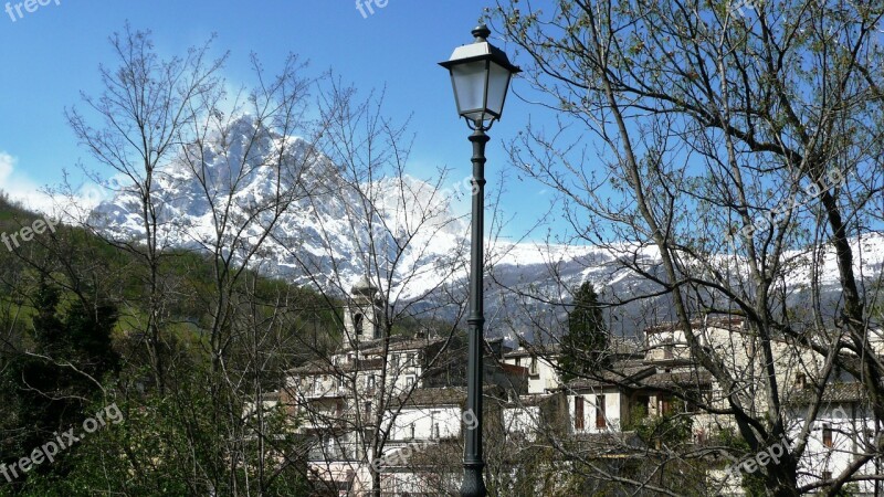 Isola Del Gran Sasso D'italia Italy Abruzzo Corno Grande Mountain