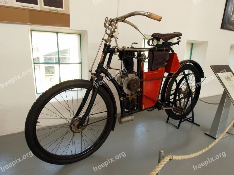 Laurin And Klement 1903 Cycle Motorcycle Old