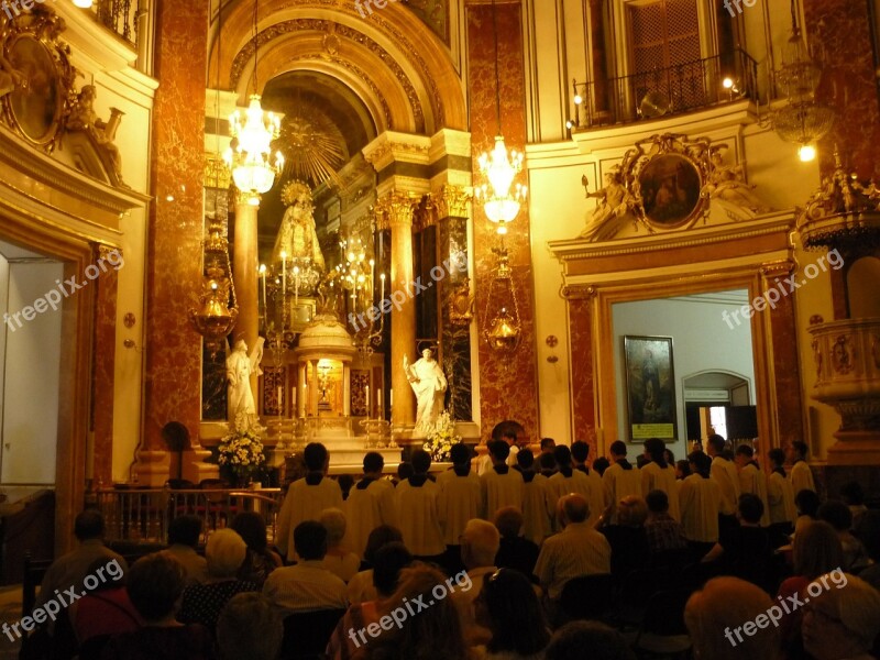 Basilica Inside Gold Mass Valencia Church