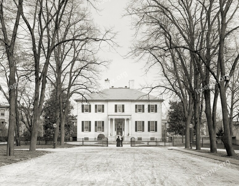 Property Villa Usa Virginia Black And White