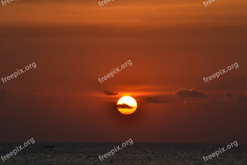 Sunset Sun Glowing Fireball Romance