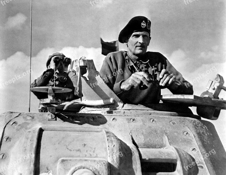 War World War Bernard L Montgomery 1942 Ww 2