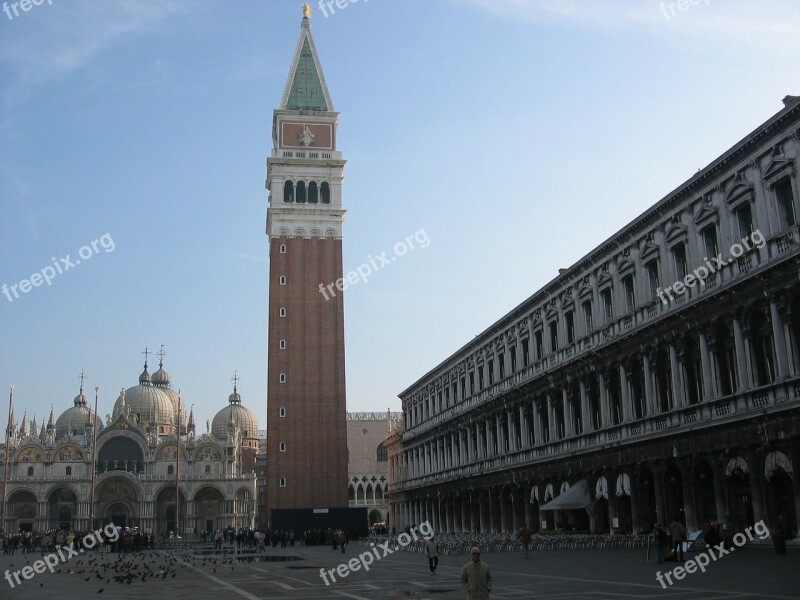 St Mark's Square Venice Italy Pigeons Building