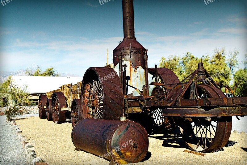 Steam Tractor Ore Wagon Antique Vintage Mining