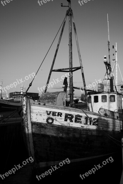 Boat Harbor Iceland Ship Old