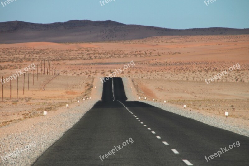 Loneliness Road Clouds Distance Horizon