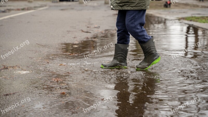 Boy Rain Boots Girl Pool Dirty