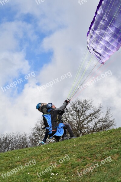 Paragliding Paragliders Preparation Wing Paragliding Harnesses Wing On The Ground