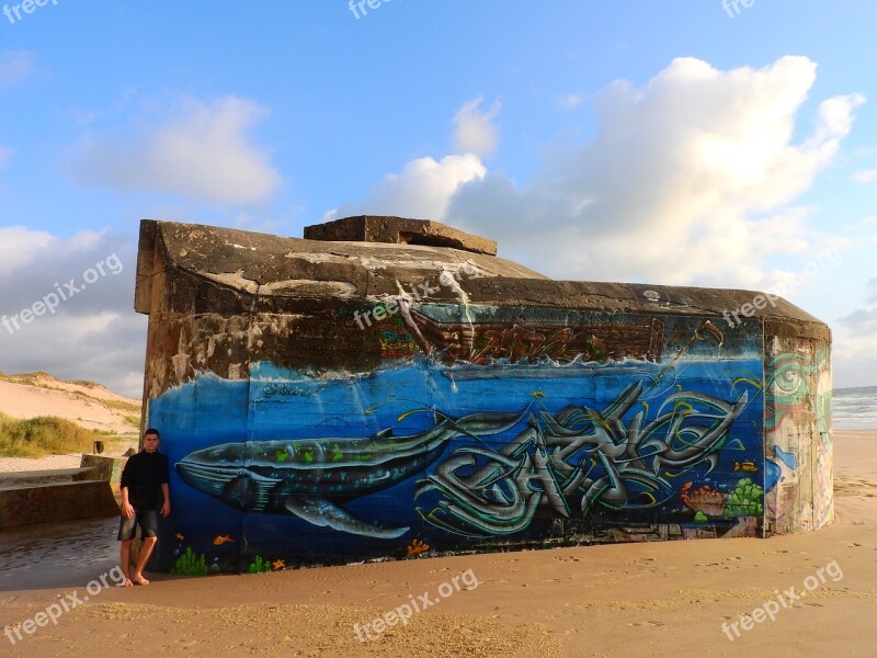 Bunker Beach Grafitti Médoc France