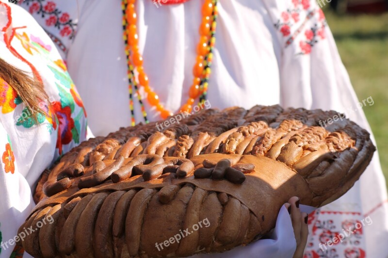 Surazh Bryansk Bread Loaf Costume