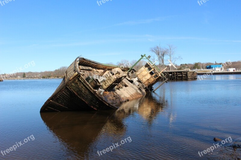 Shipwreck Boats Wreck Ship Abandoned