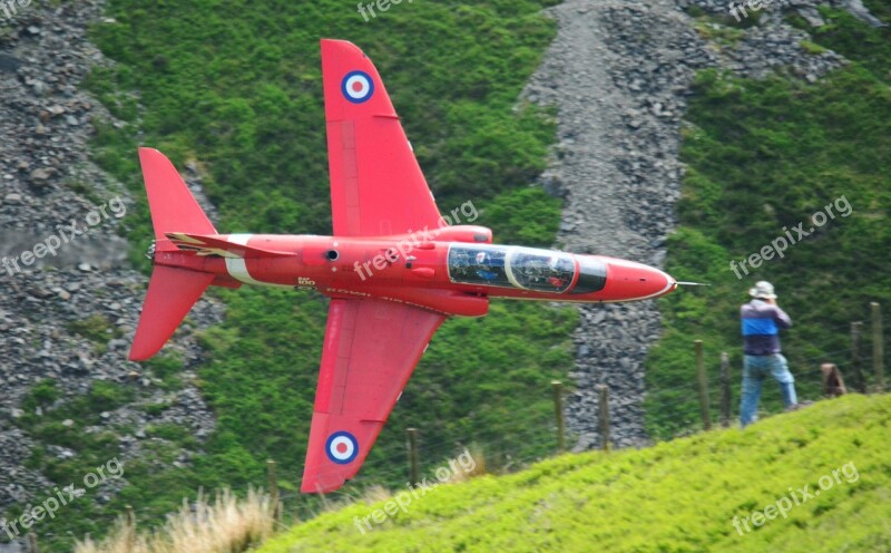 Plane Low Level Mach Loop Hills Training Speed