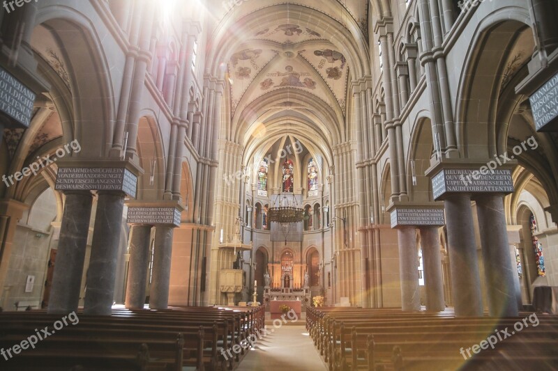 Church Inside The Basilica Worship Free Photos