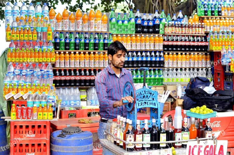 Vendor India Man Seller Market