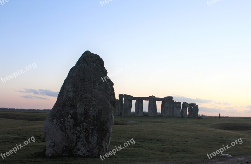 Stonehenge Single Stone Stone Circle Dusk Free Photos