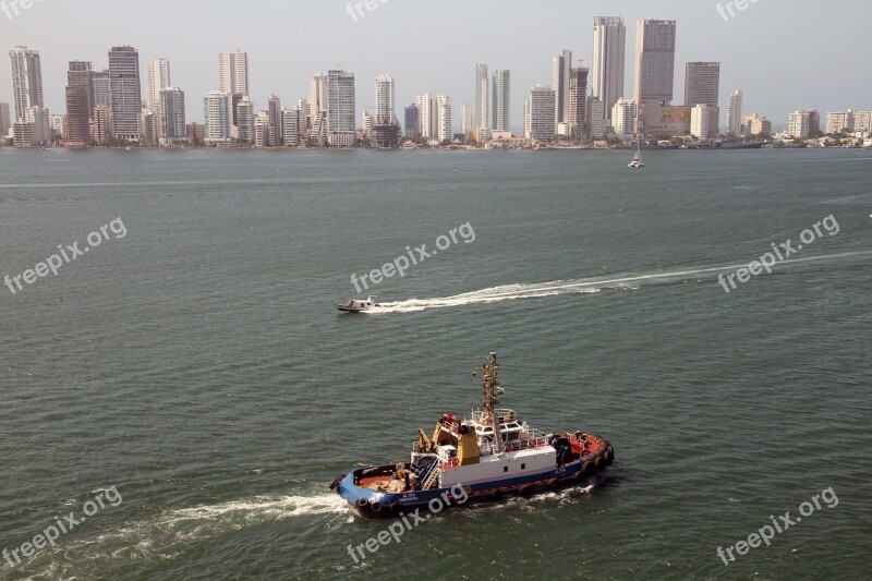 Pilot Cartagena Colombia Cruise View