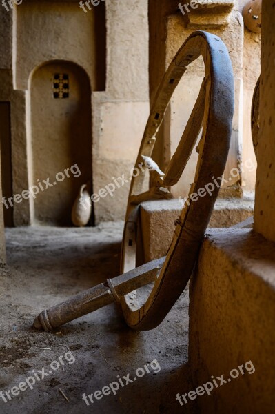 Craft Tradition Wheel Wood Morocco