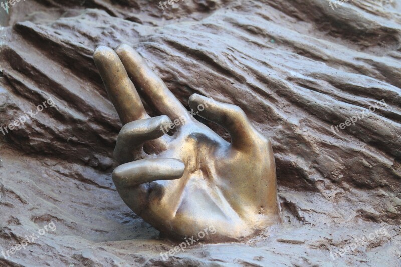 Hands Sculpture Art Braga Portugal