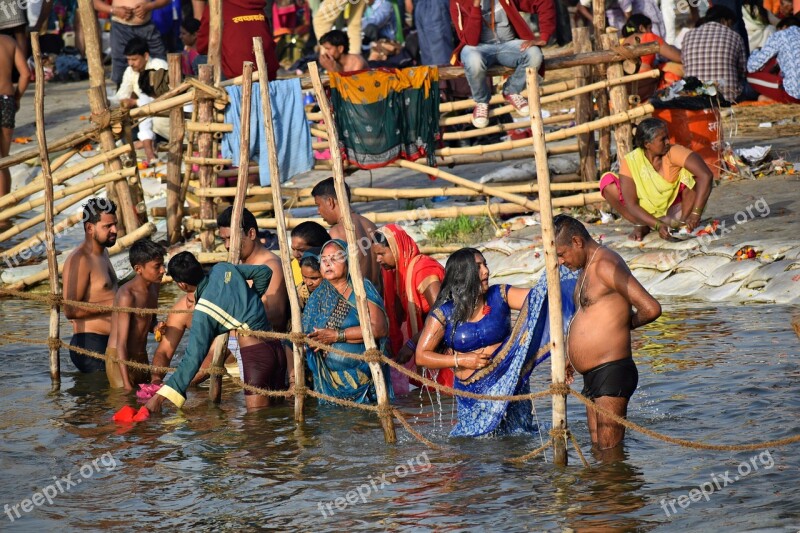 Holydip Kumbh Pragraj Crowd People