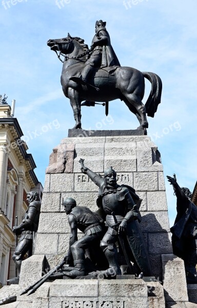 Kraków Monument King The Horse Knights