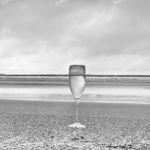 Glass Beach Line Wine Cloud