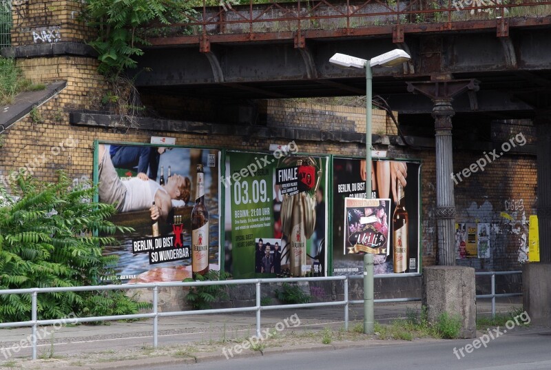 Berlin Road Image Streetscape Kreuzberg Bridge