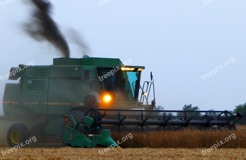 Combine Harvest North Dakota Field Grain