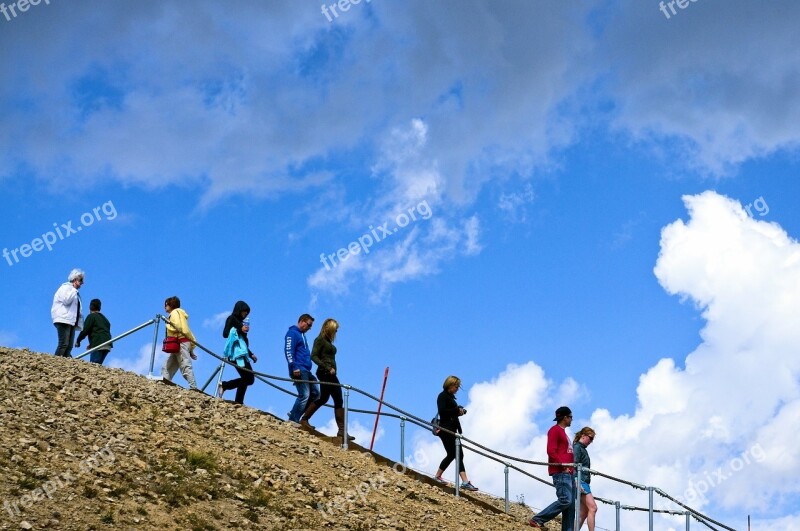 Rendezvous Mountain Visitors Sky Clouds Outdoors Alpine