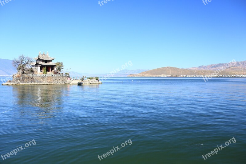 Island Lake Water Landscape Natural