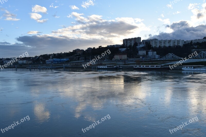 Rhône Mirror Barge Lyon Cloud