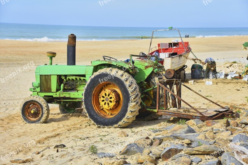 Old Tractor Sea Towing Tractors Drag