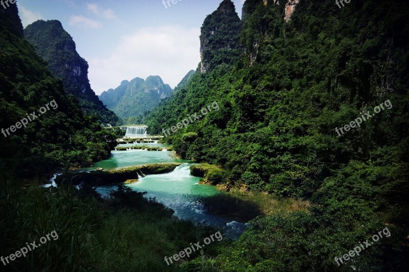 De Day Falls Guangxi 1028ad The Scenery