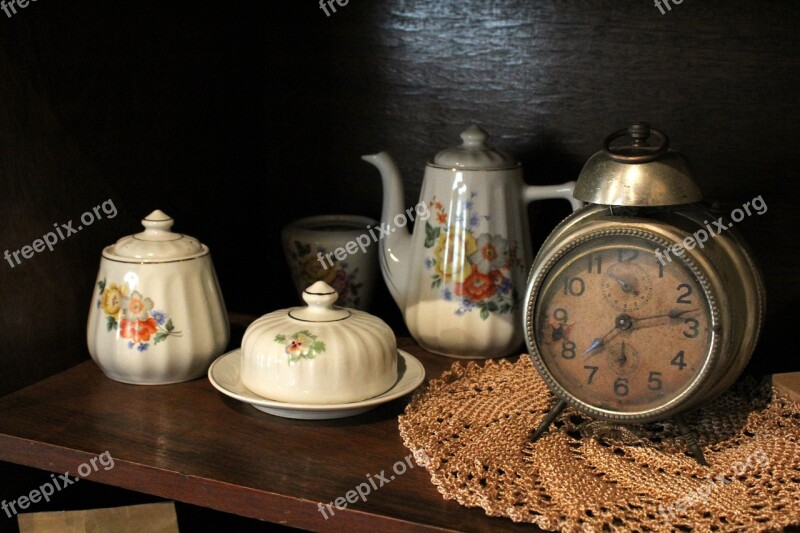 Antique Age-old Old Clock Alarm Clock Nostalgia