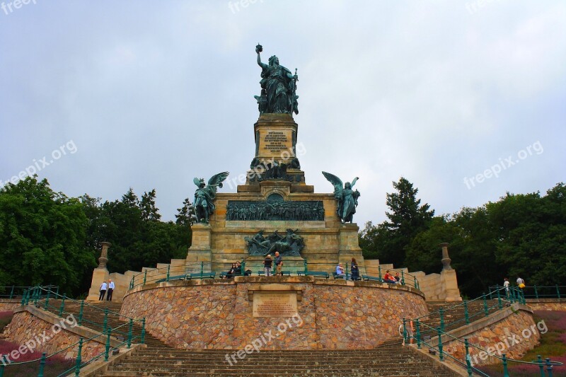 Monument Germania The Niederwalddenkmal Statue Rudesheim