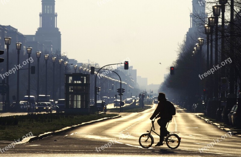 Berlin Avenue Morgenstimmung City Friedrichshain