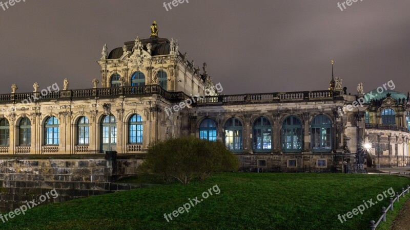 Dresden Kennel Building Night Architecture