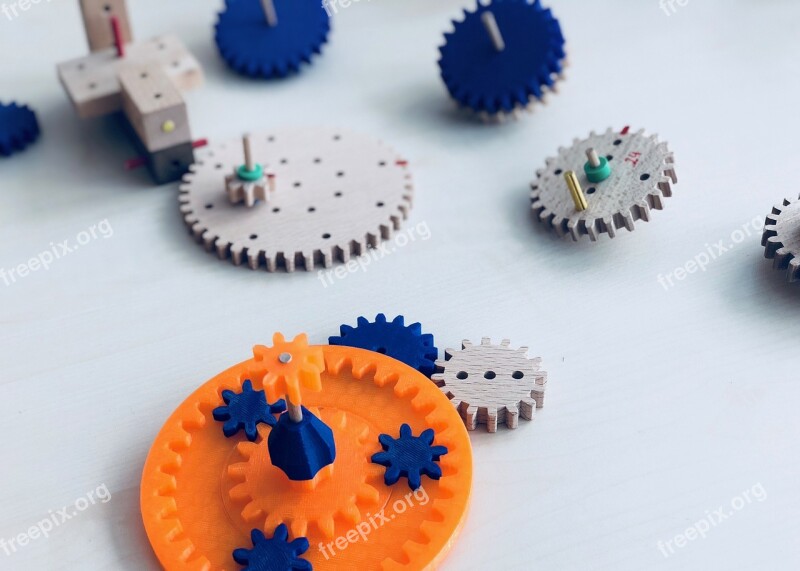 Matador Toys Gears Plastic Technology