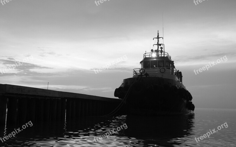 Pier Silhouette Ship Black Free Photos