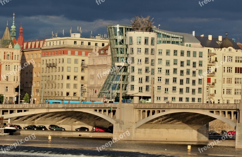 Prague The Waterfront The Dancing House Building Architecture