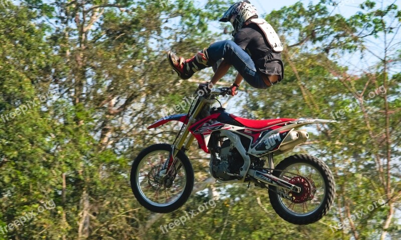 Motocross Dirtbike Speed Race Epic