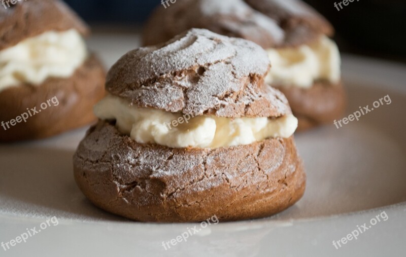 Cream Puff Oven Cakes Pastries Food Bake