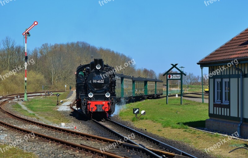 Steam Locomotive Rasender Roland Narrow Gauge Railway Rügen Free Photos