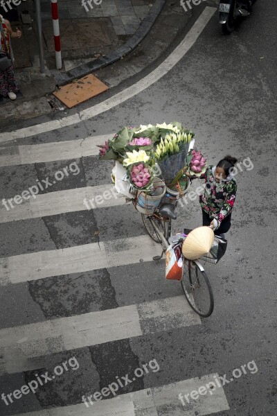 Hanoi The Street Vietnam The City Supplier