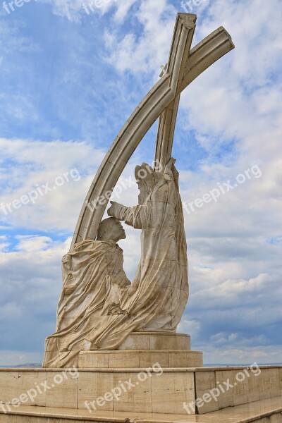 Hungary Esztergom Statue St Stephen's Free Photos