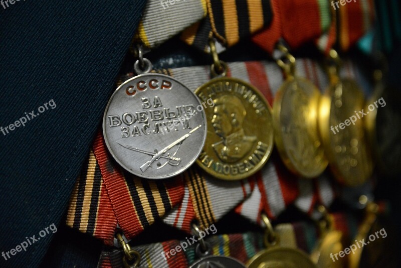 Medal Order Veteran Honors Pride