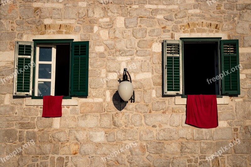 Windows Old World Window Architecture Old