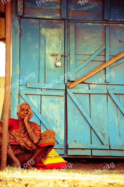 Thinking Woman India Travel Grandma