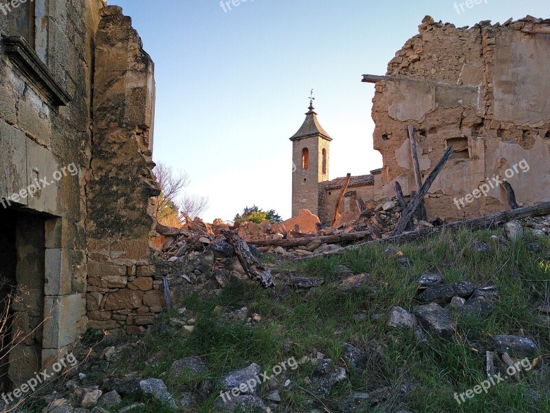 People Abandoned Ruins Uninhabited Mystery